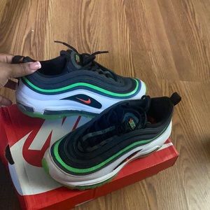 Air Max 97’s.